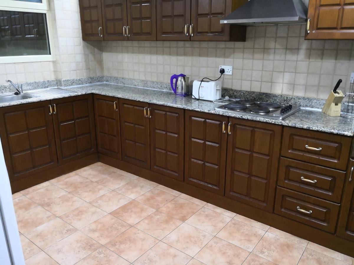 Apartament Zubara Plaza II Manama Zewnętrze zdjęcie
